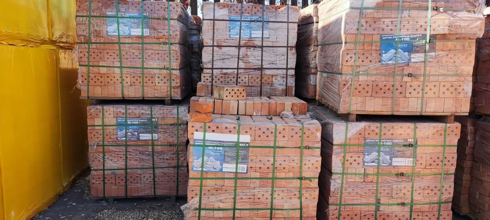 Новый кирпич красный, газобетон UDK, клей UDK