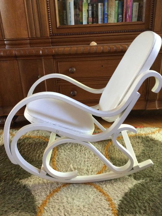 Fotelik dziecięcy na biegunach