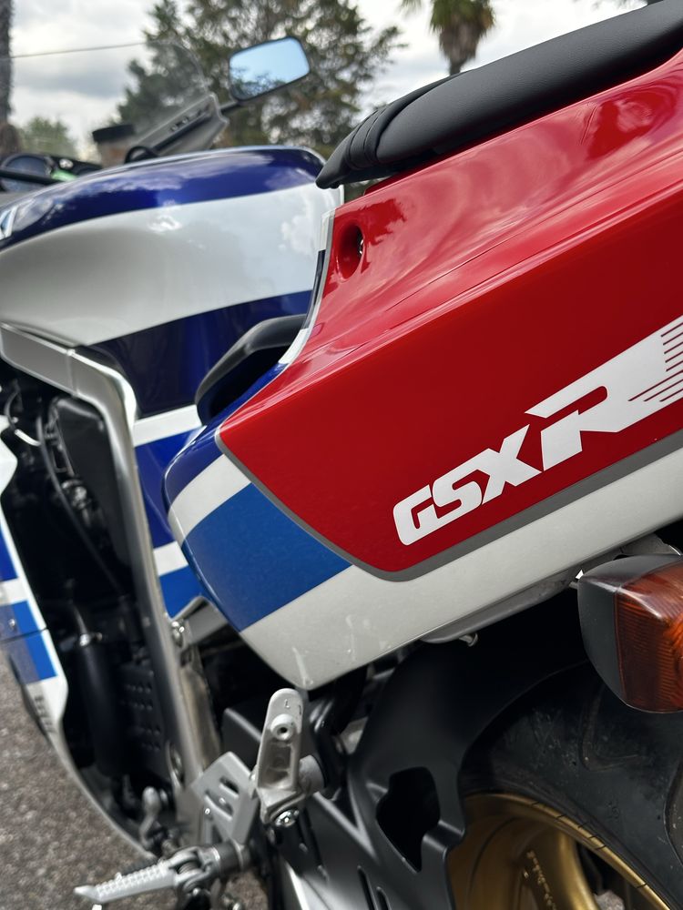 Suzuki GSXR R400 (GK76A) - 1991