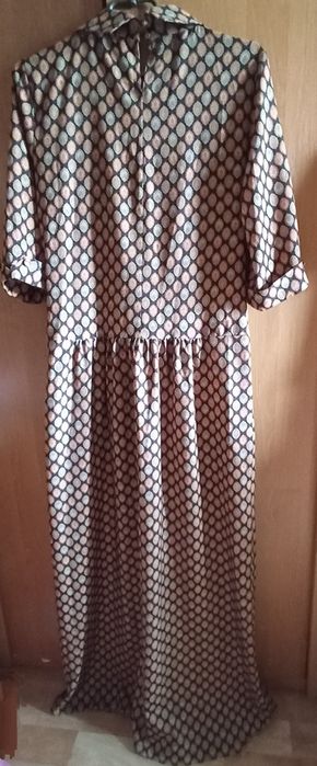 Платье . Женская одежда.