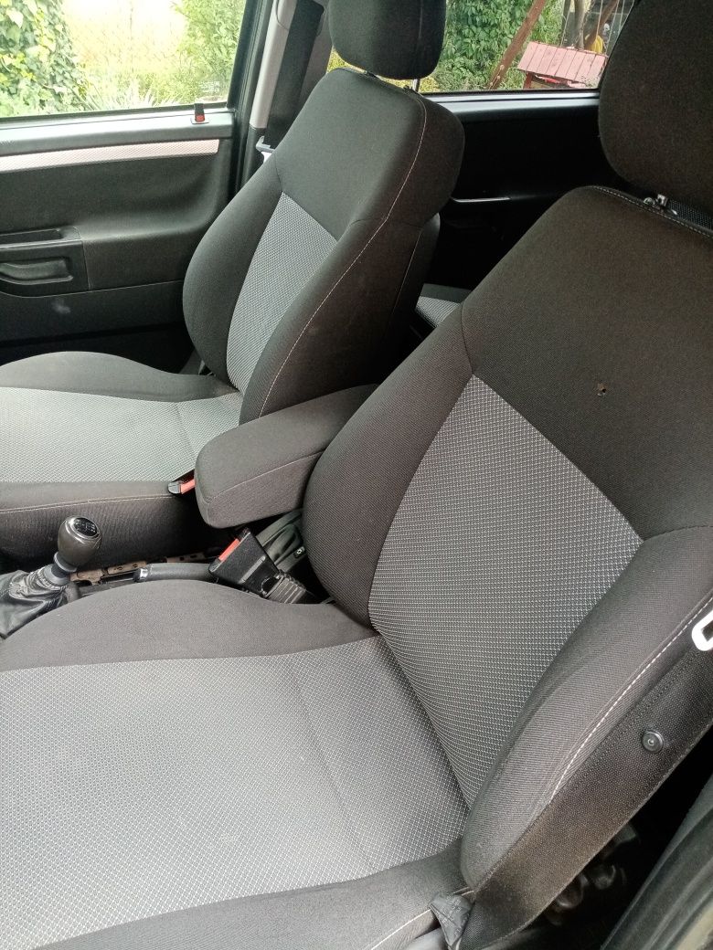 Opel meriva 1,7cdi hak