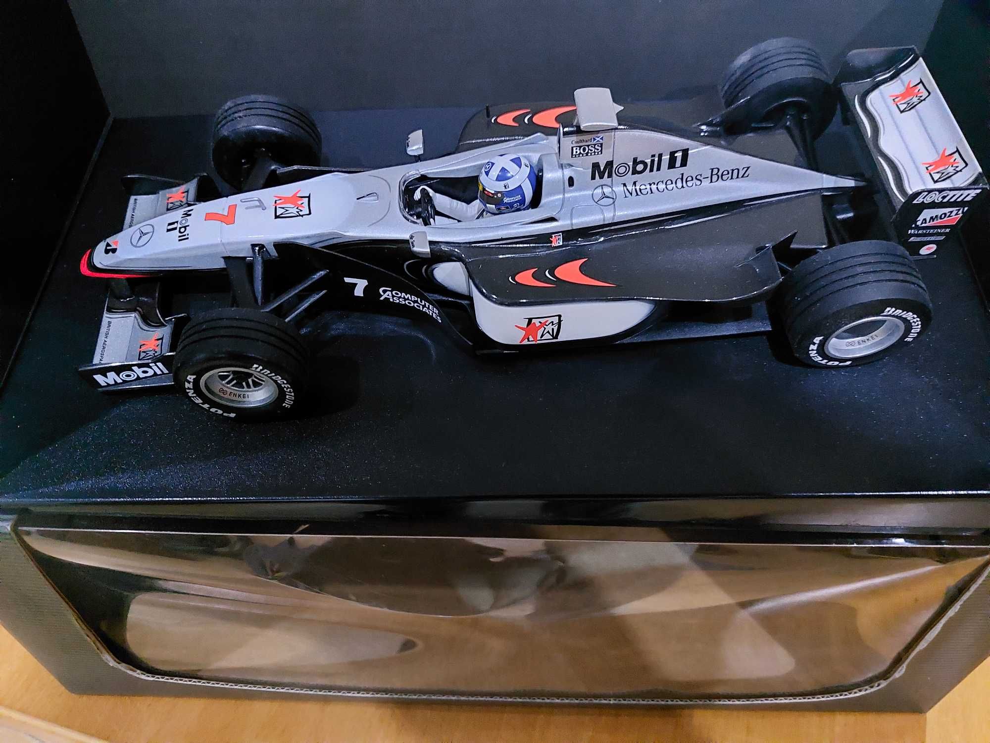 Miniatura Minichamps 1/18 McLaren Mercedes MP4/13 D. Coulthard #7 1998