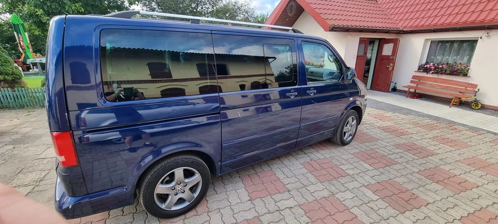 Volkswagen Multivan Sprzedam VW T5 Multivan 2,5 TDI HIgline