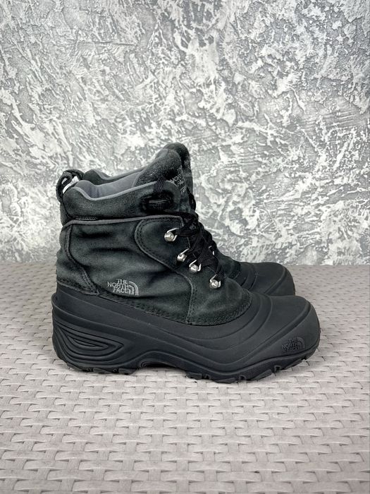 The North face waterproof ботинки сапожки 37 размер черные оригинал