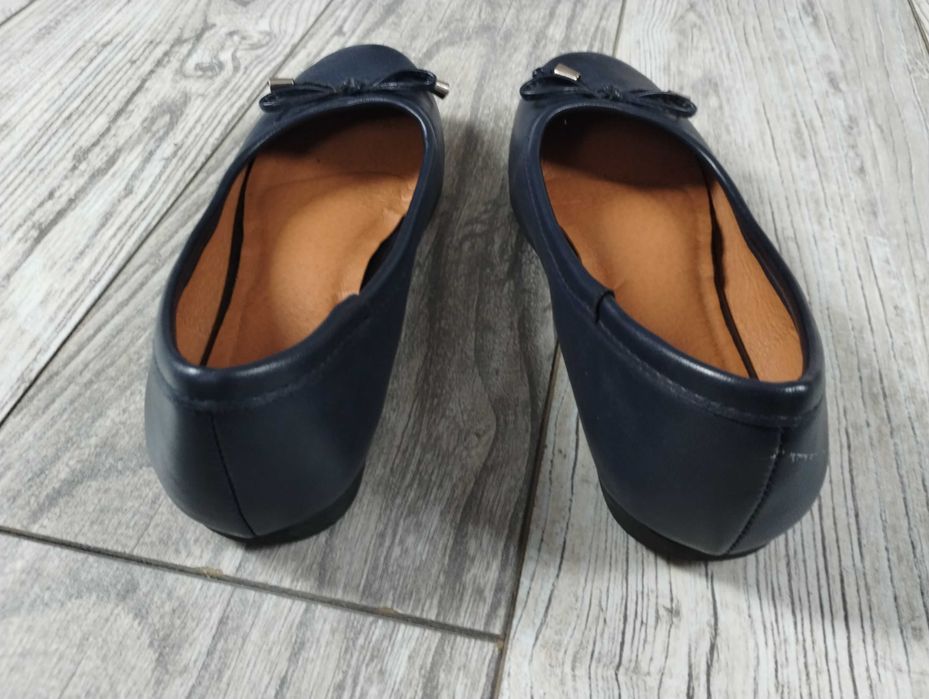 Baleriny granatowe 36