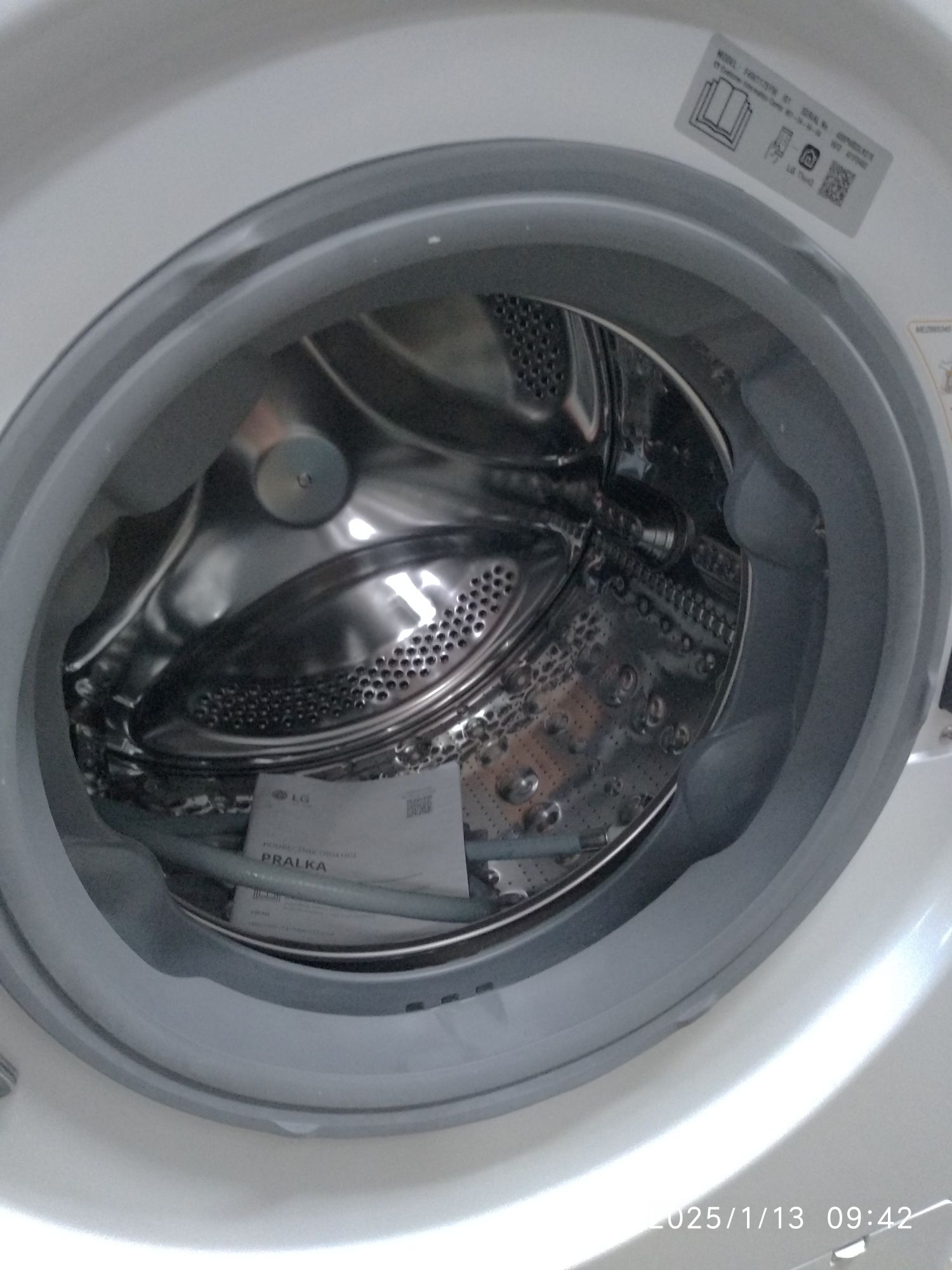 OUTLET Janki ul Wspólna 6 Pralka LG Vivace R750 F4W1175YW 11kg