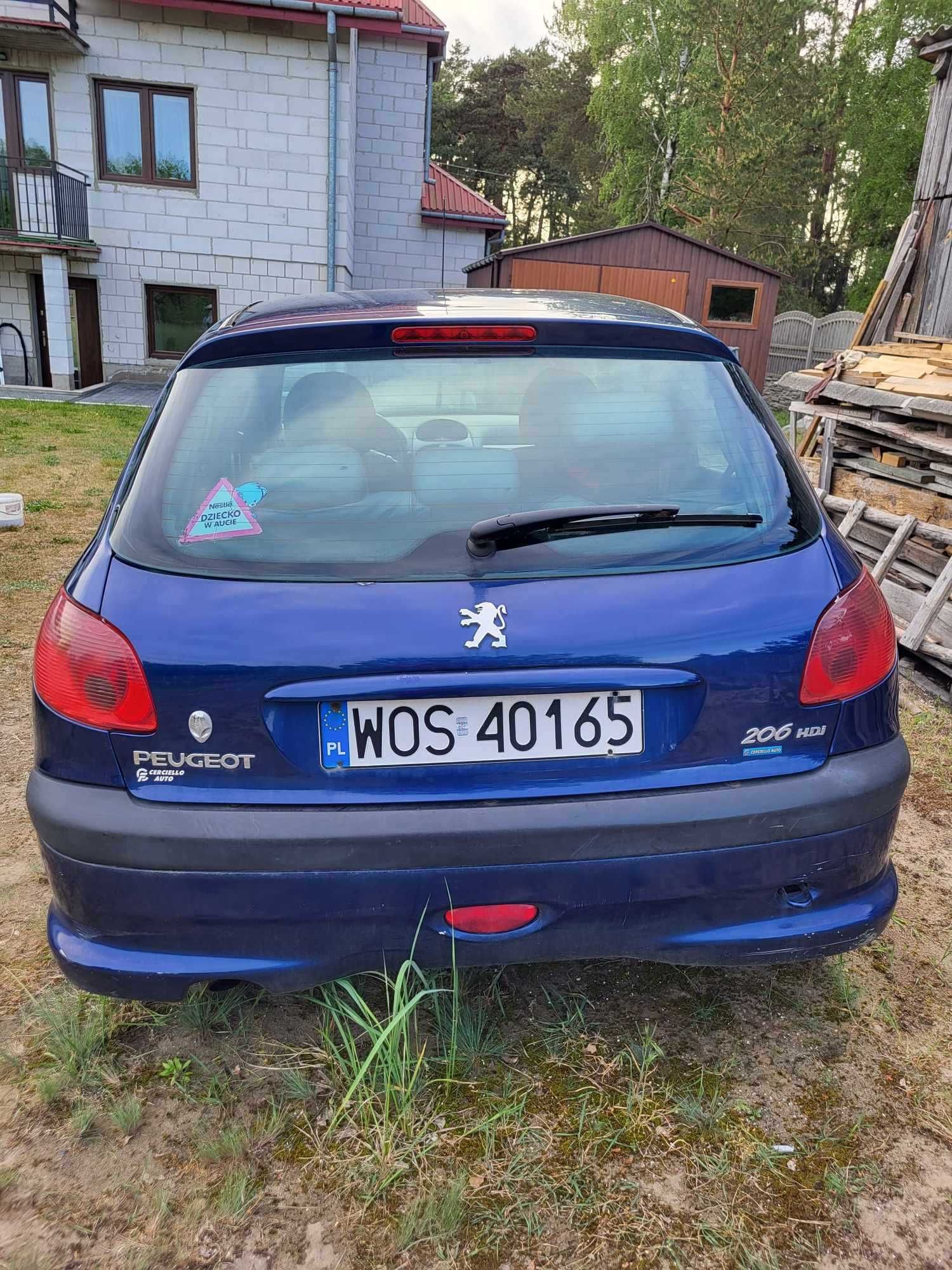 Sprzedam Peugeot 206 z 2004 roku