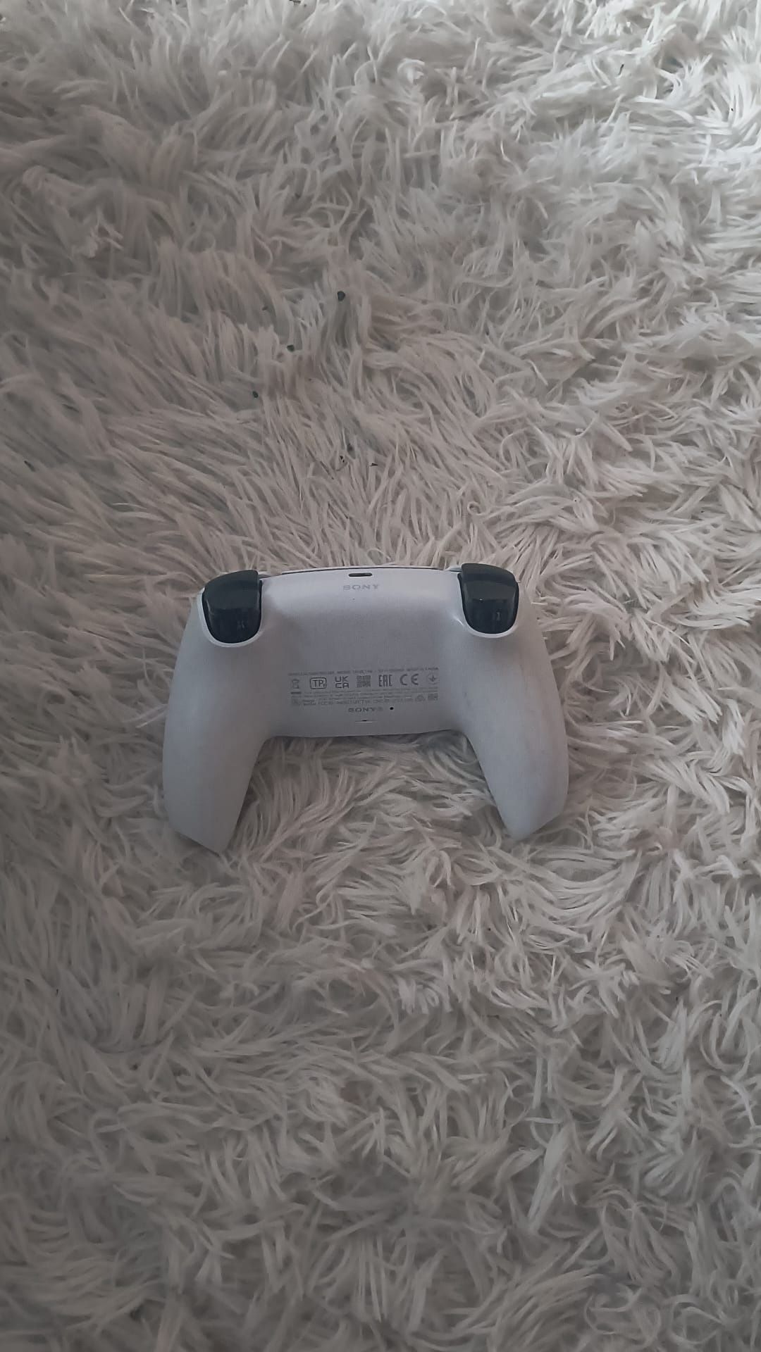 Pad do ps5 Dualsense z analogami z efektem halla