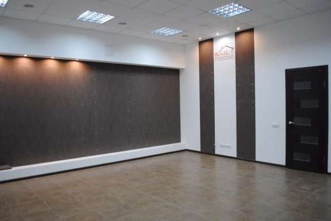 Просторе приміщення для прибуткового  бізнесу в ЖК Софія,Слобідка!