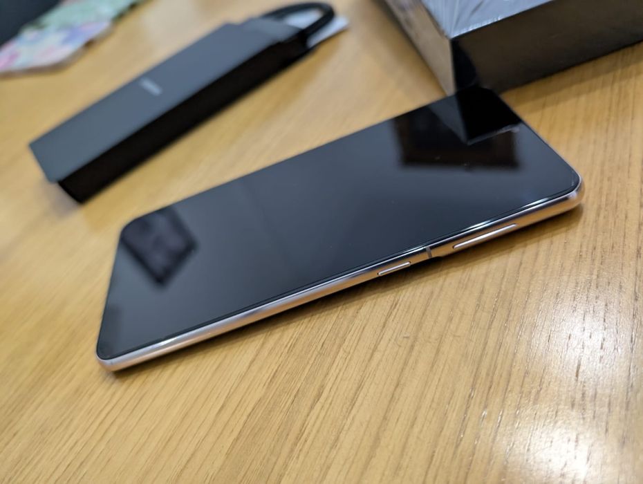 Samsung S21+ plus 128gb 8gb RAM