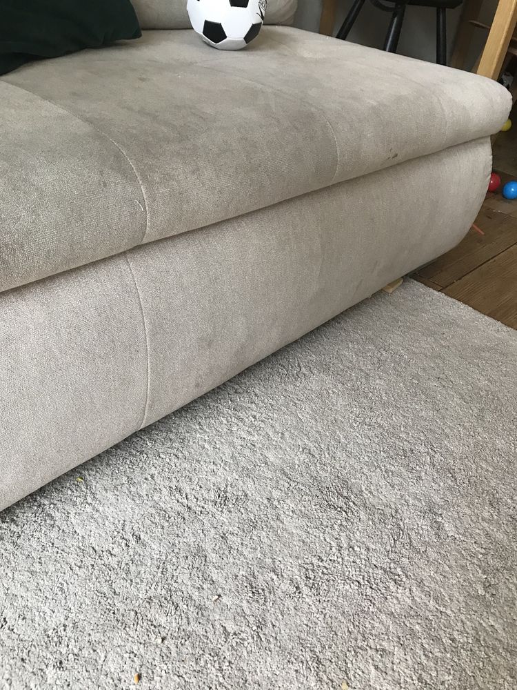Beżowa sofa wersalka łóżko kanapa z funkcją spania
