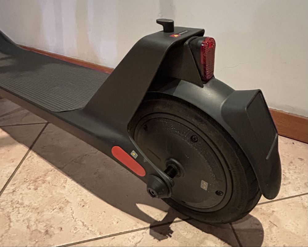 Trotinete XIAOMI Electric Scooter 4 Lite 2nd Gen ES