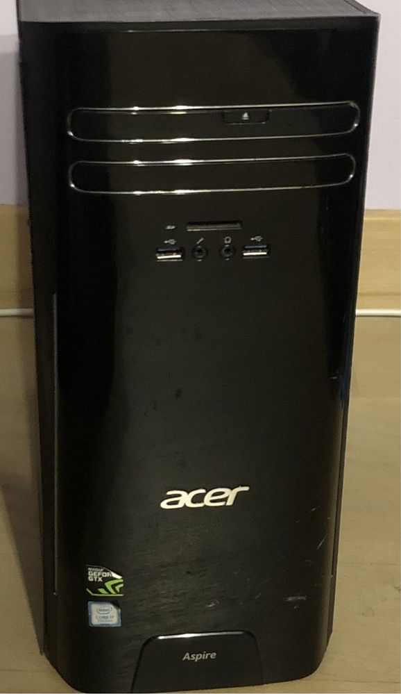 ACER ASPIRE TC-780 i7-7700 GeForce GTX 1050 8GB