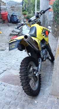 SUZUKI DRZ400E enduro