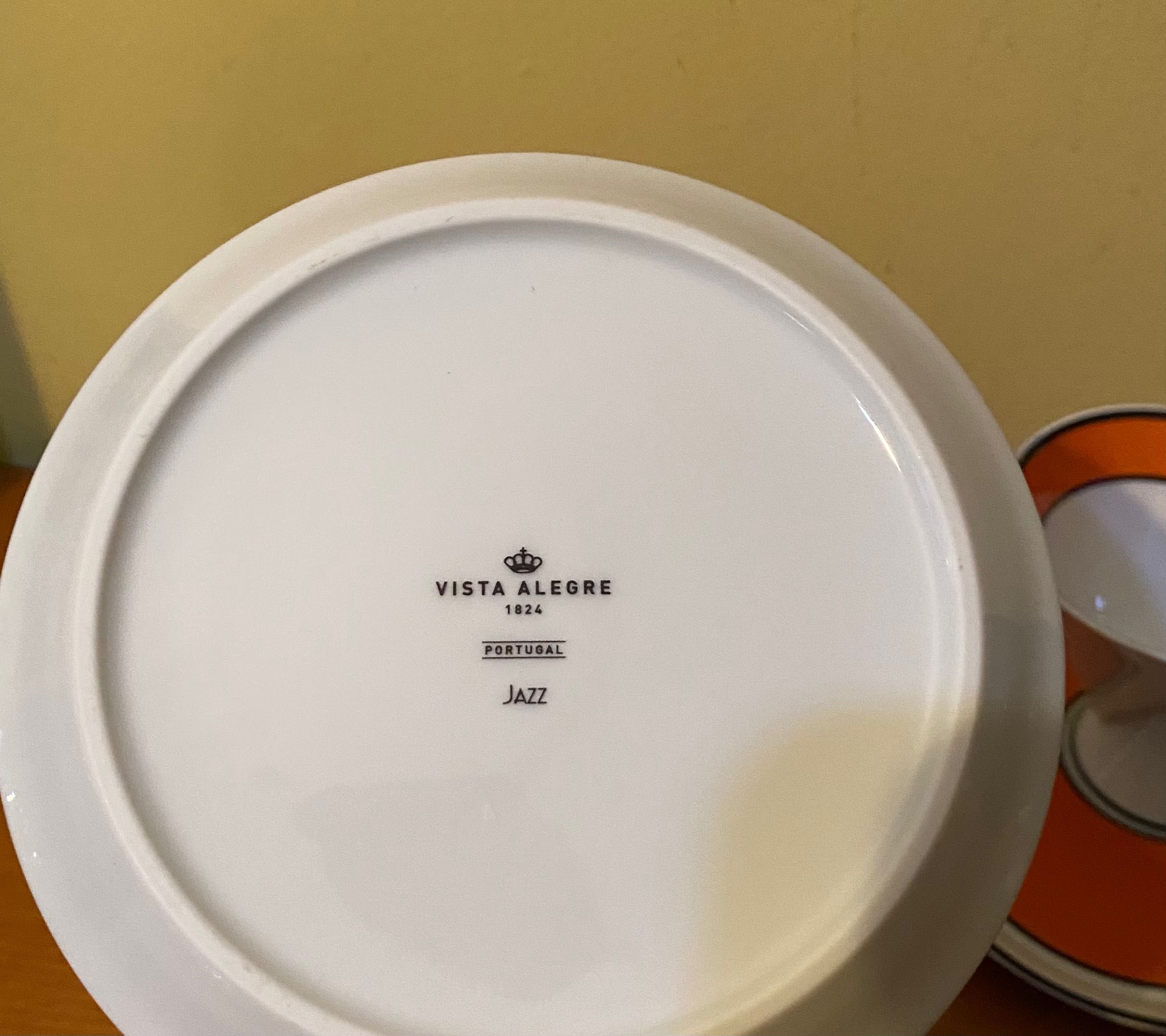 Conjunto duas chávenas de café com pires Vista Alegre