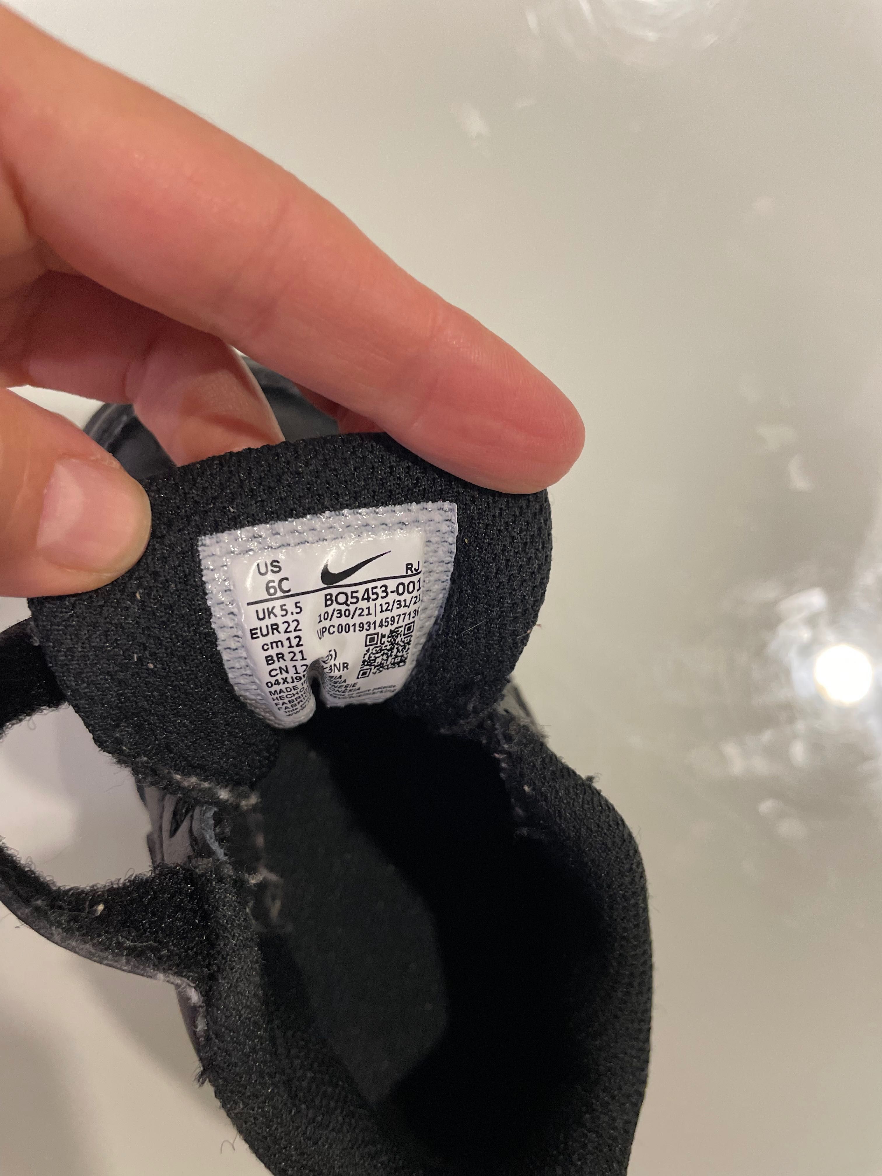 Высокие кроссовки Nike 22 размер