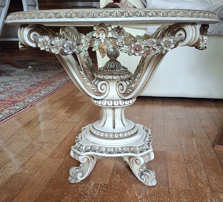 Mesa de centro em madeira como nova