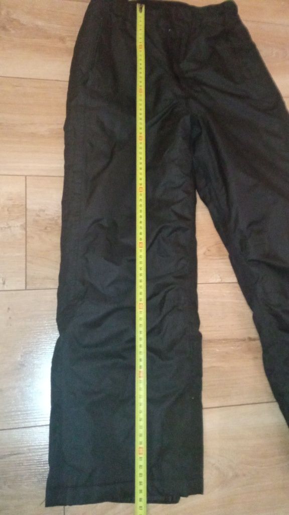 Spodnie narciarskie rozmiar 140