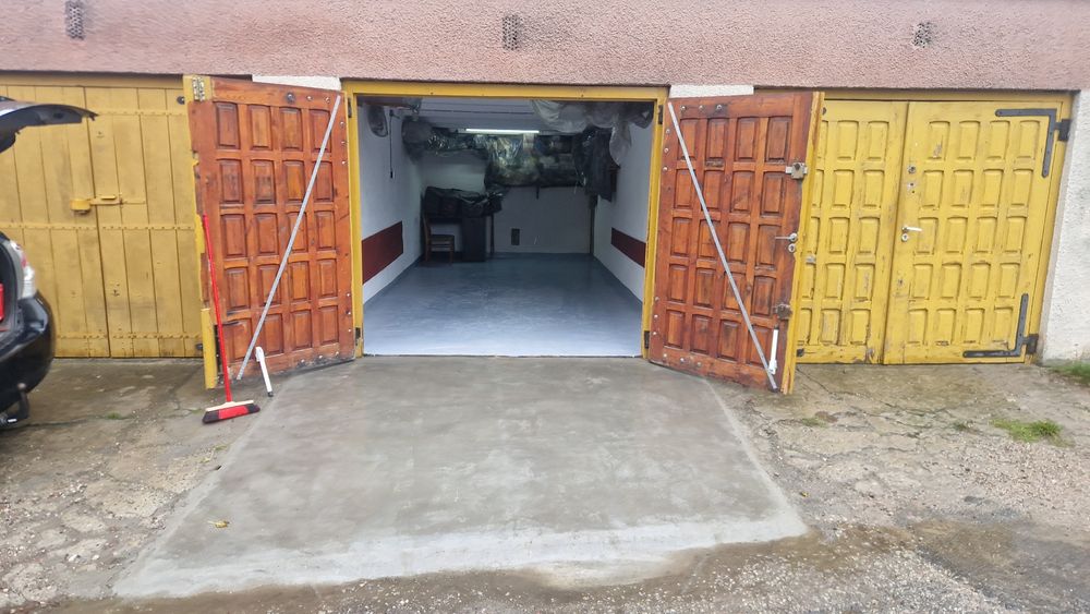 wynajmę śliczny czysty garaż Rubinkowo 1 , bardzo długi 6,7m!