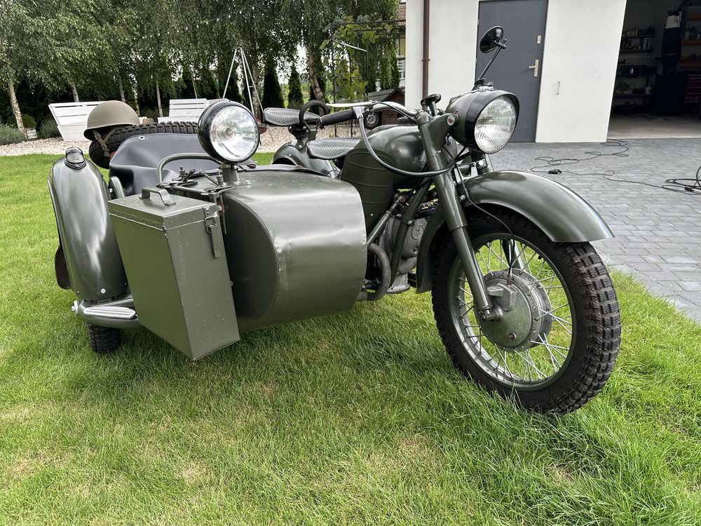 Dniepr K-750 KMZ M-72