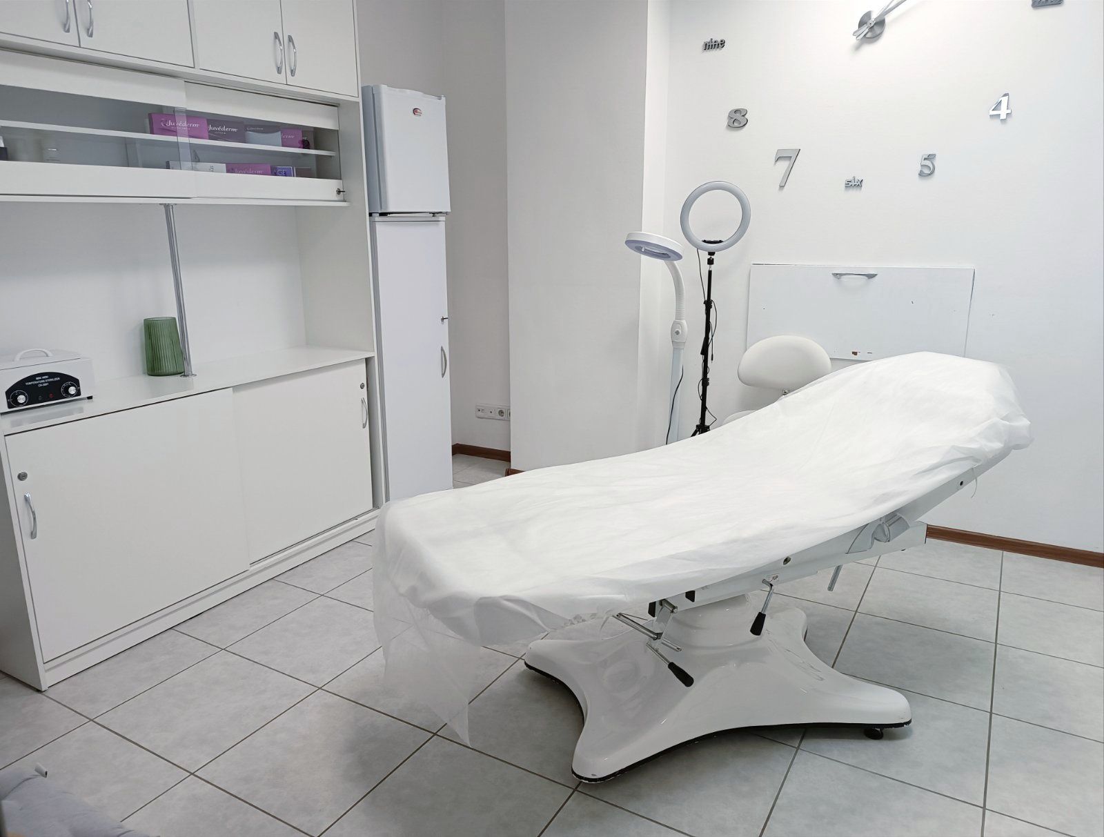 Оренда або продаж бізнесу - Салону краси, 140 м2, ст.м.Ботанічний сад