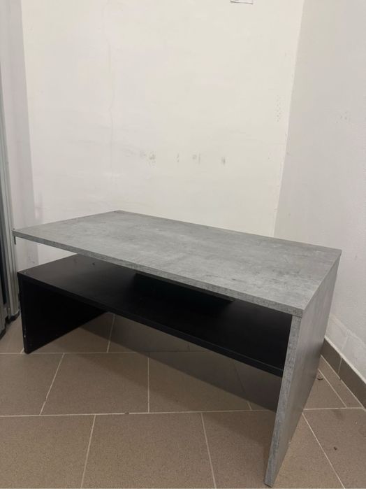 Stolik kawowy drewno w kolorze betonowo-czarnym