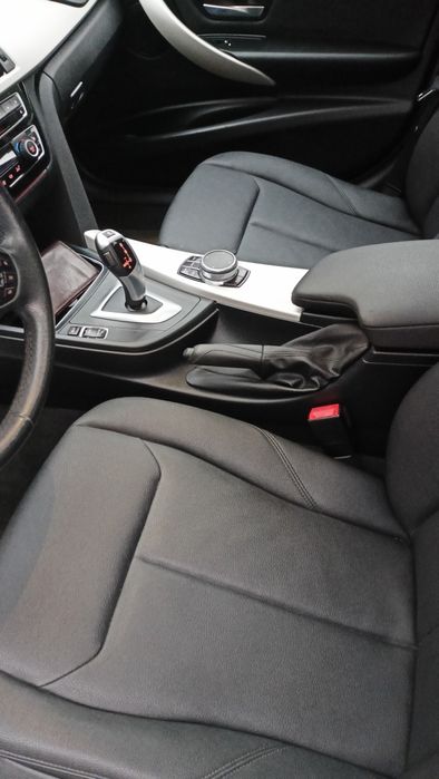 BMW 320 xdrive  56  tys km full led 1 właściciel