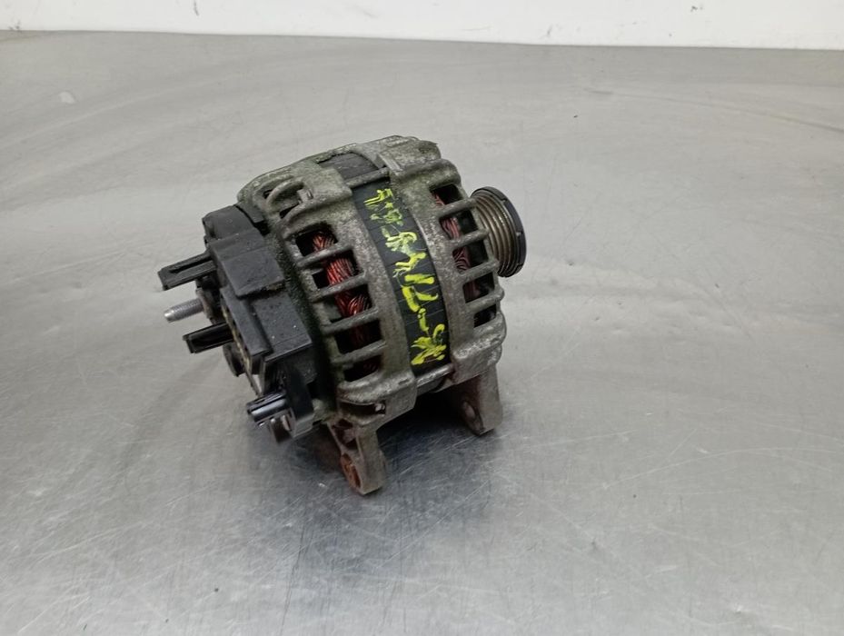 Alternador NISSAN X-Trail (T32)