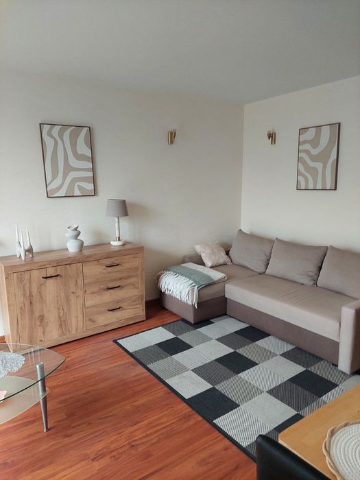 Przytulne, jasne mieszkanie z widokiem na SkyTower – 7. piętro
Tylko n