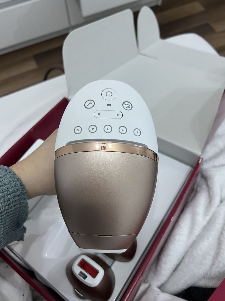 philips Lumea IPL Hair Removal 9000