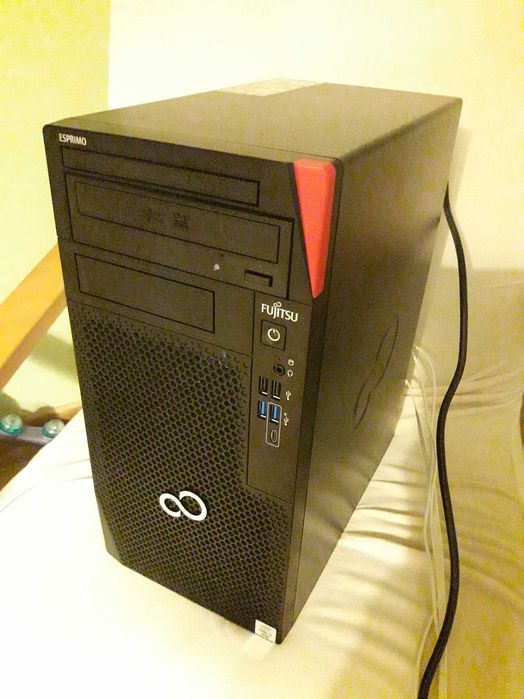 Fujitsu Intel 10gen. i5 10600 - 32GB RAM - czysty, zadbany, jak nowy