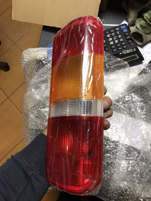 фара фонарь Форд Транзит