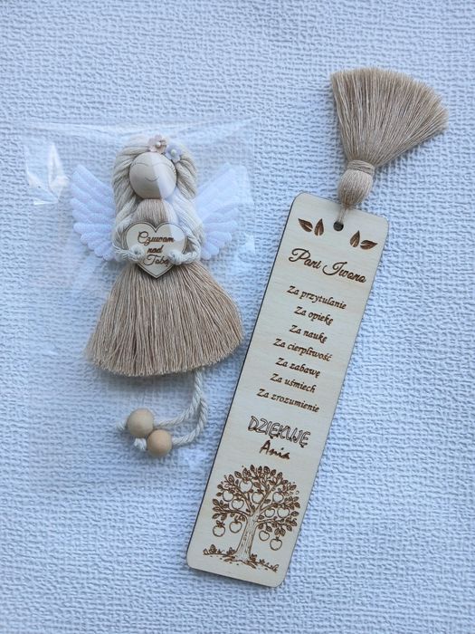 Upominek na dzień nauczyciela aniołek magnes i zakładka do książki