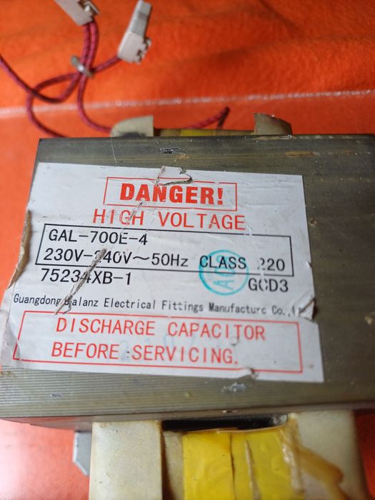 Transformador de microondas