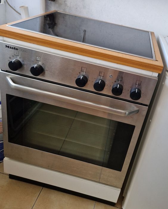 Płyta indukcyjna + piekarnik MIELE