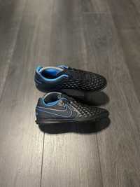 Nike Tempo Legend