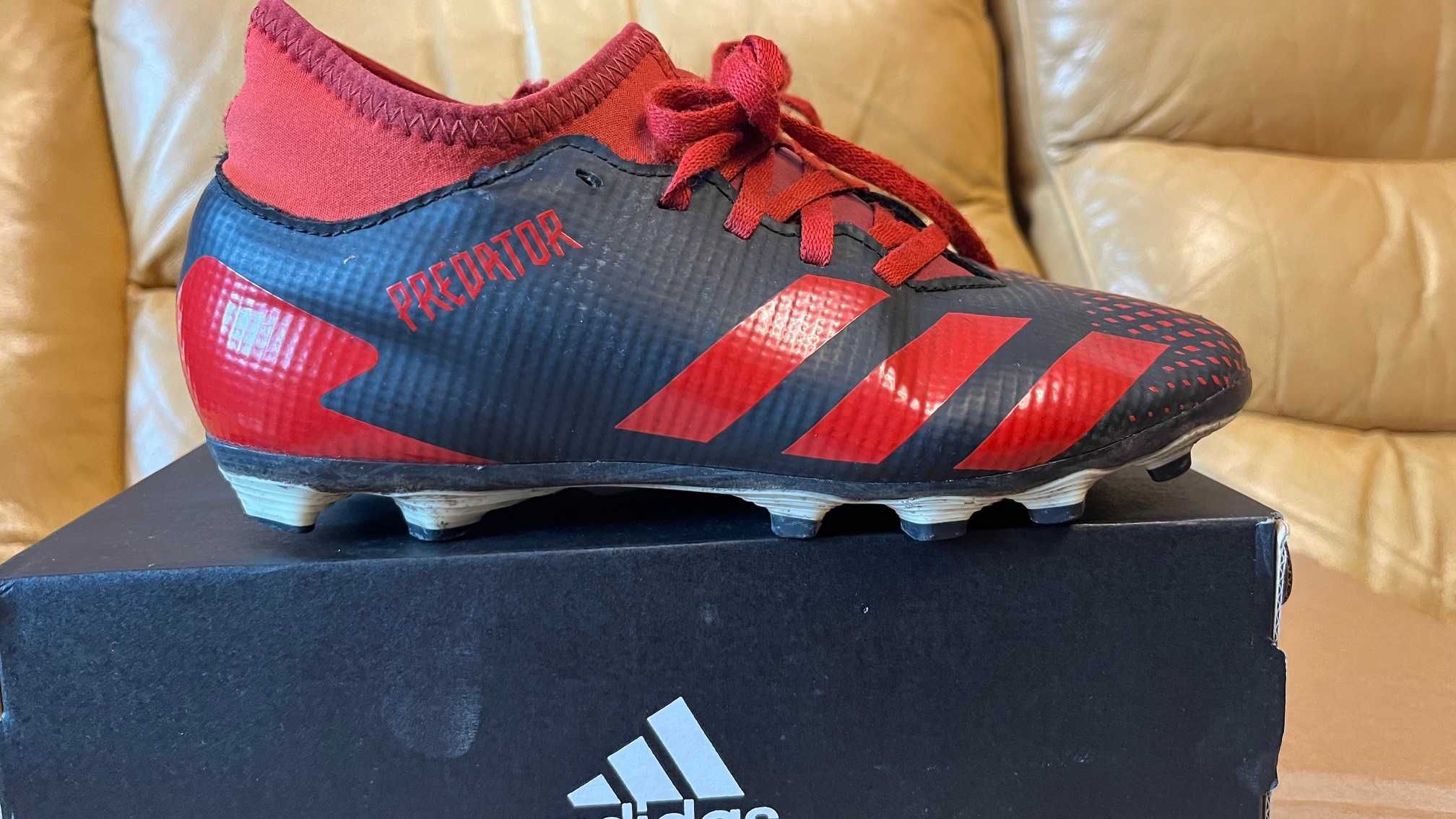 Korki buty piłkarskie Adidas Predator 20.4  jr rozmiar 37,5