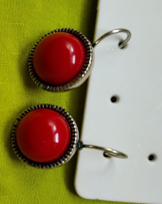 Brincos.           .