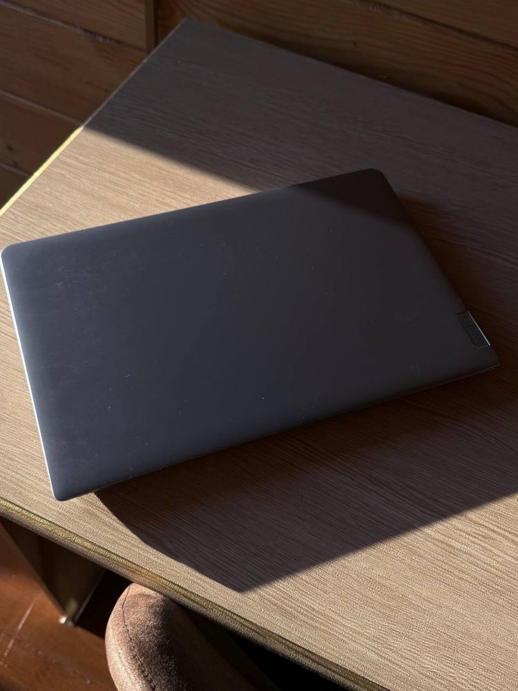 Ноутбук Lenovo IdeaPad 3 15IAU7