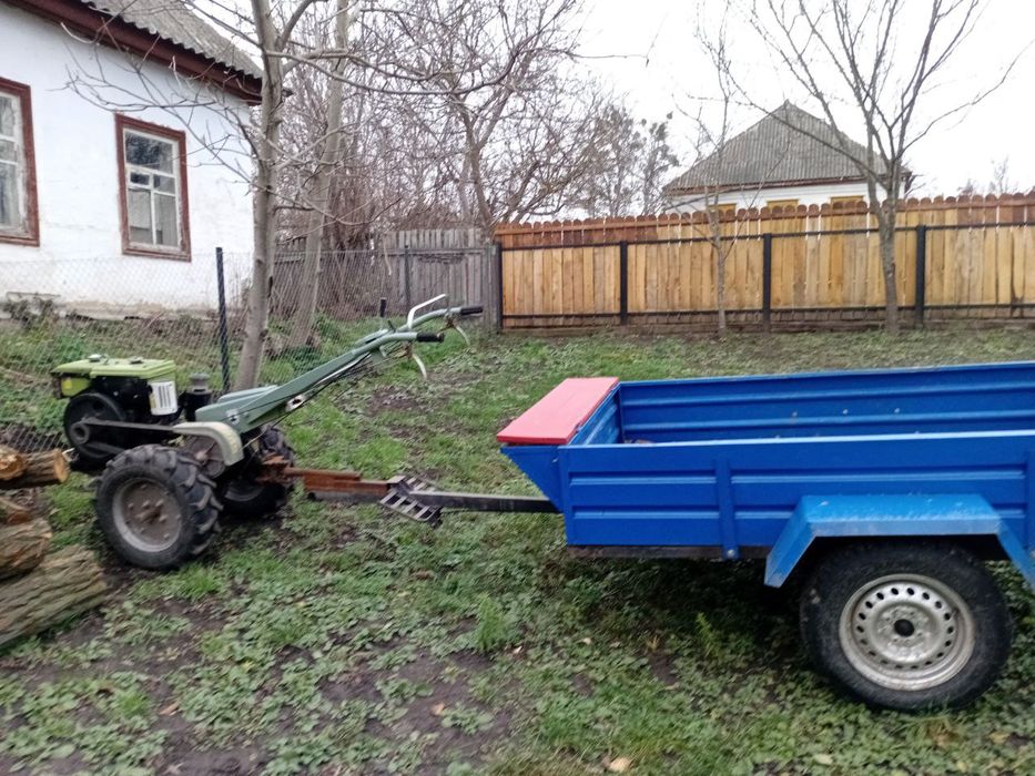 Продам мотоблок,стан практично новий,робочий.всі питання по телефону