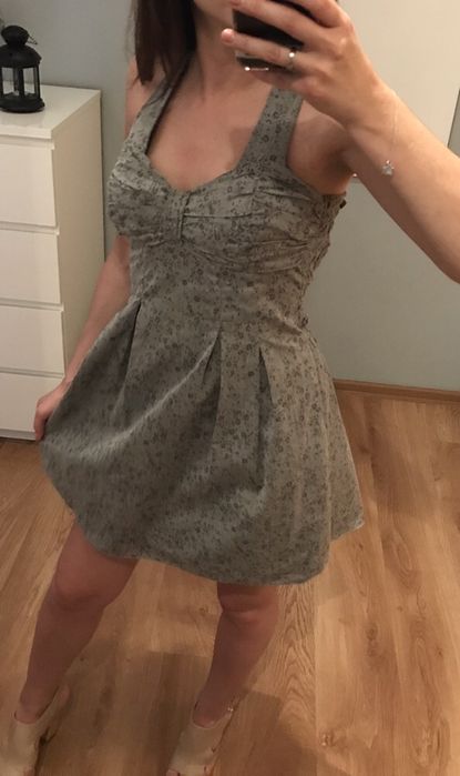 Letnia sukienka na ramiączkach, szara w kwiaty, Tally Weijl, XS