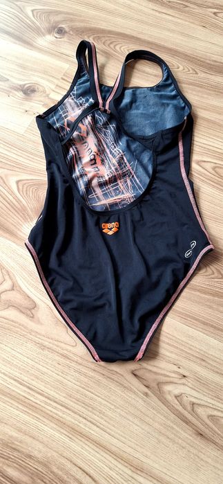 Stroj kapielowy arena