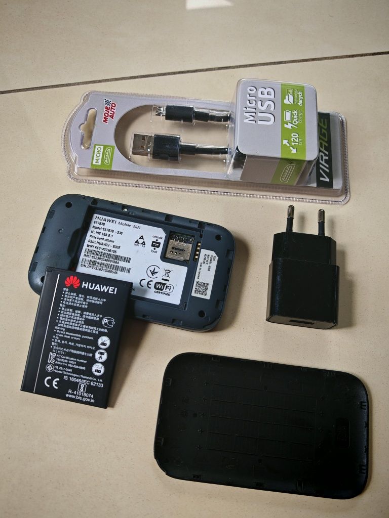 Huawei E5783 z ładowarką, kabelkiem USB, modem LTE 4G wifi 5 GHz