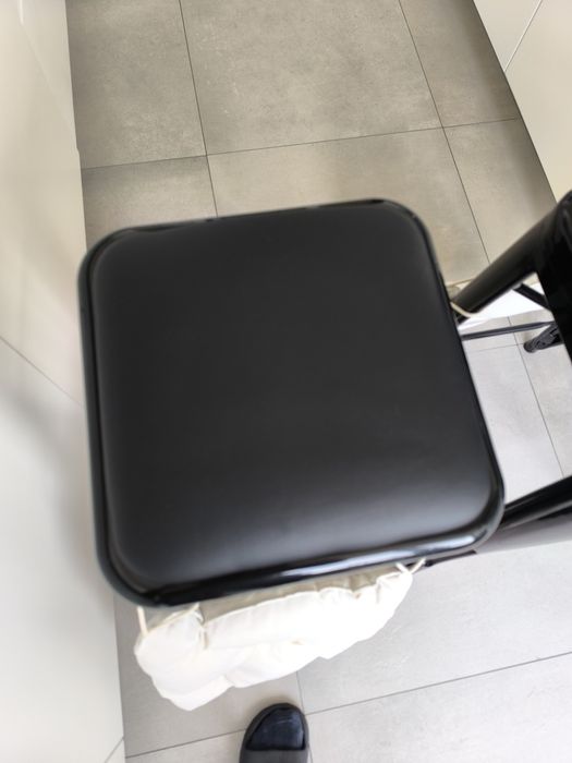 2 bancos altos para cozinha ou bancada de bar – pretos, pouco uso