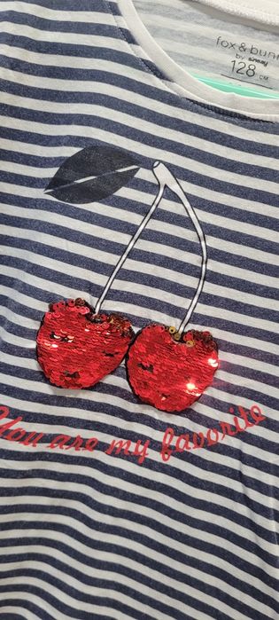 Koszulka wisienki cekinowe 128