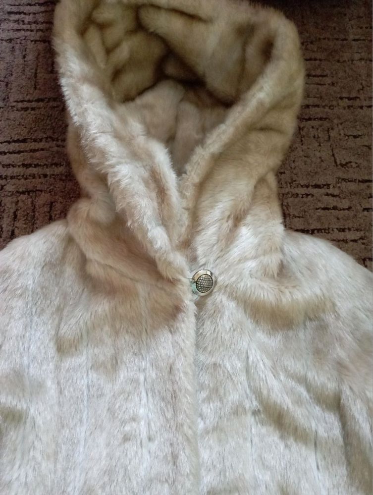 Жіноче пальто шуба штучне хутро