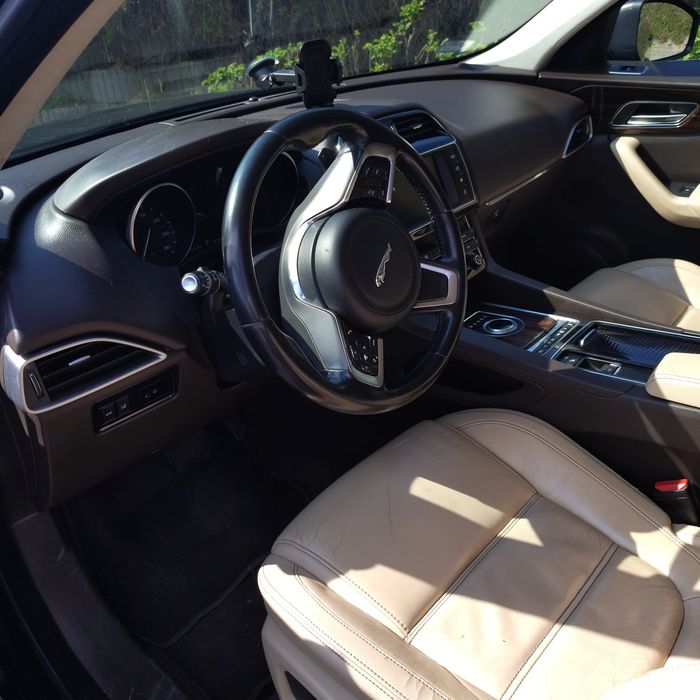 Jaguar F-Pace 2.0 i4D AWD 185hp 2018 pierwsza rejestracja