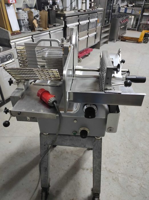 Слайсер автоматичний. Слайсер BIZERBA A330. Слайсер.