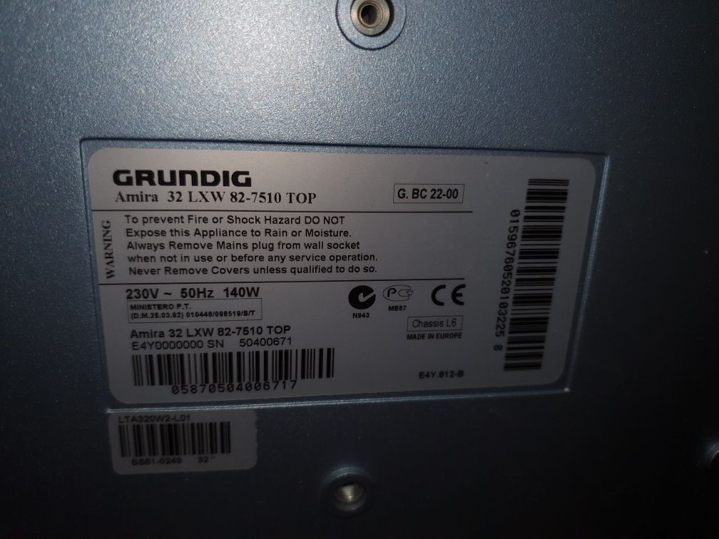 Telewizor Grundig Amira LXW 82-7510, 32 cale płaski