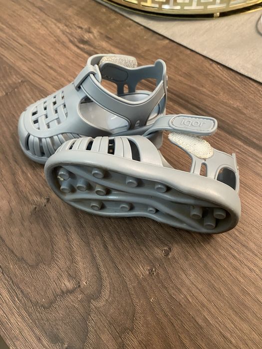 Sandalias Igor tam 19